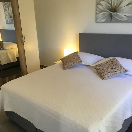 Appartement Paola *